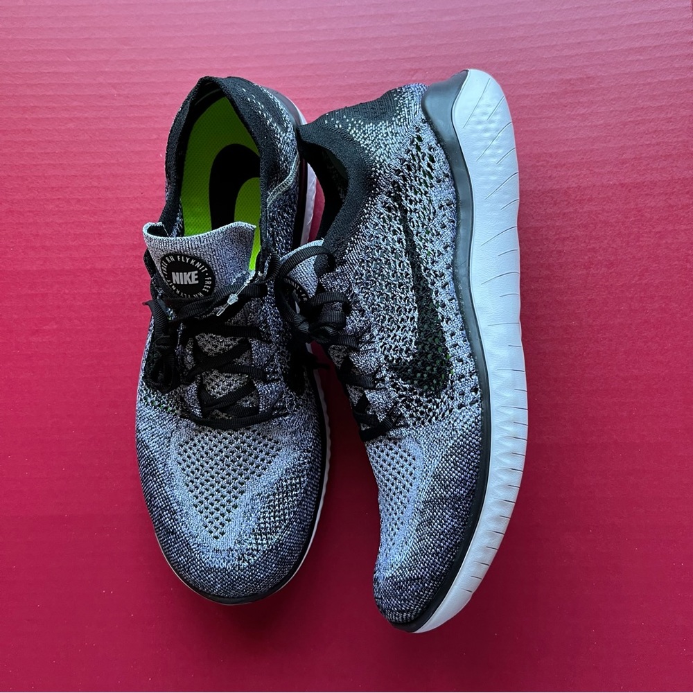 Nike Free Run Flyknit Oreo Sz 10 Black/White Shoes 942838-101**